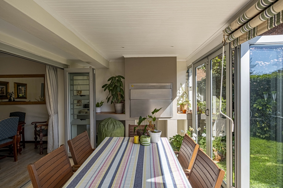 4 Bedroom Property for Sale in Summerstrand Eastern Cape